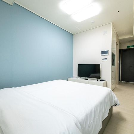 The November Stay In Landmark Incheon Exterior photo