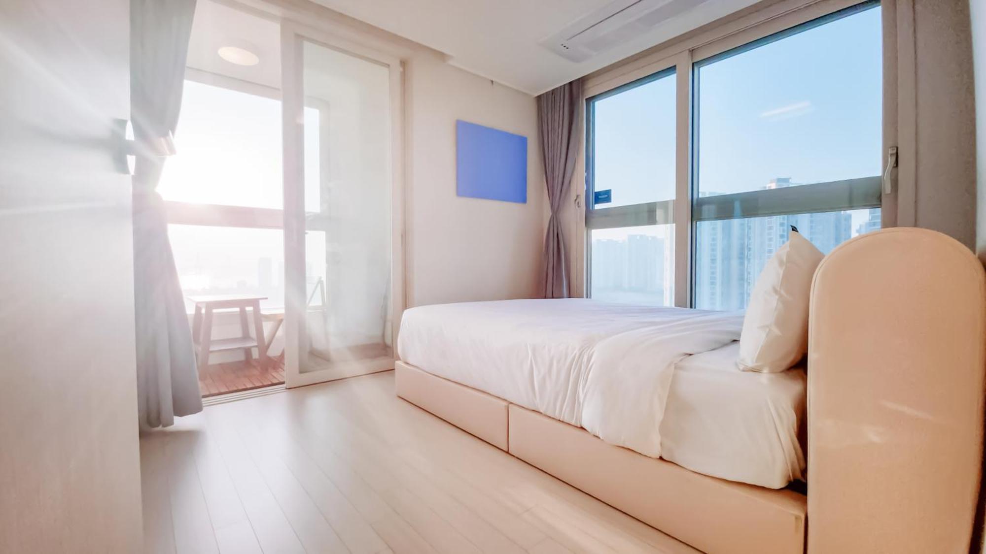 The November Stay In Landmark Incheon Exterior photo