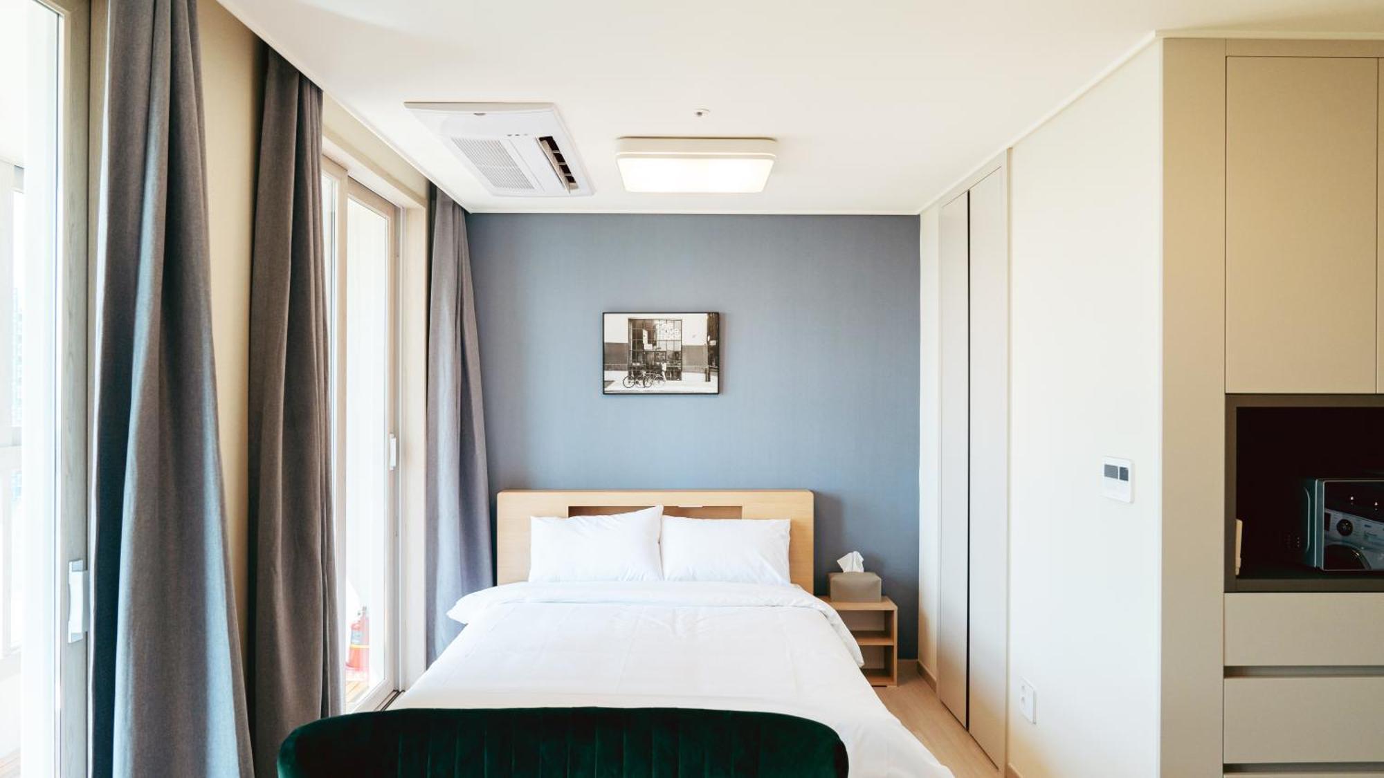 The November Stay In Landmark Incheon Room photo