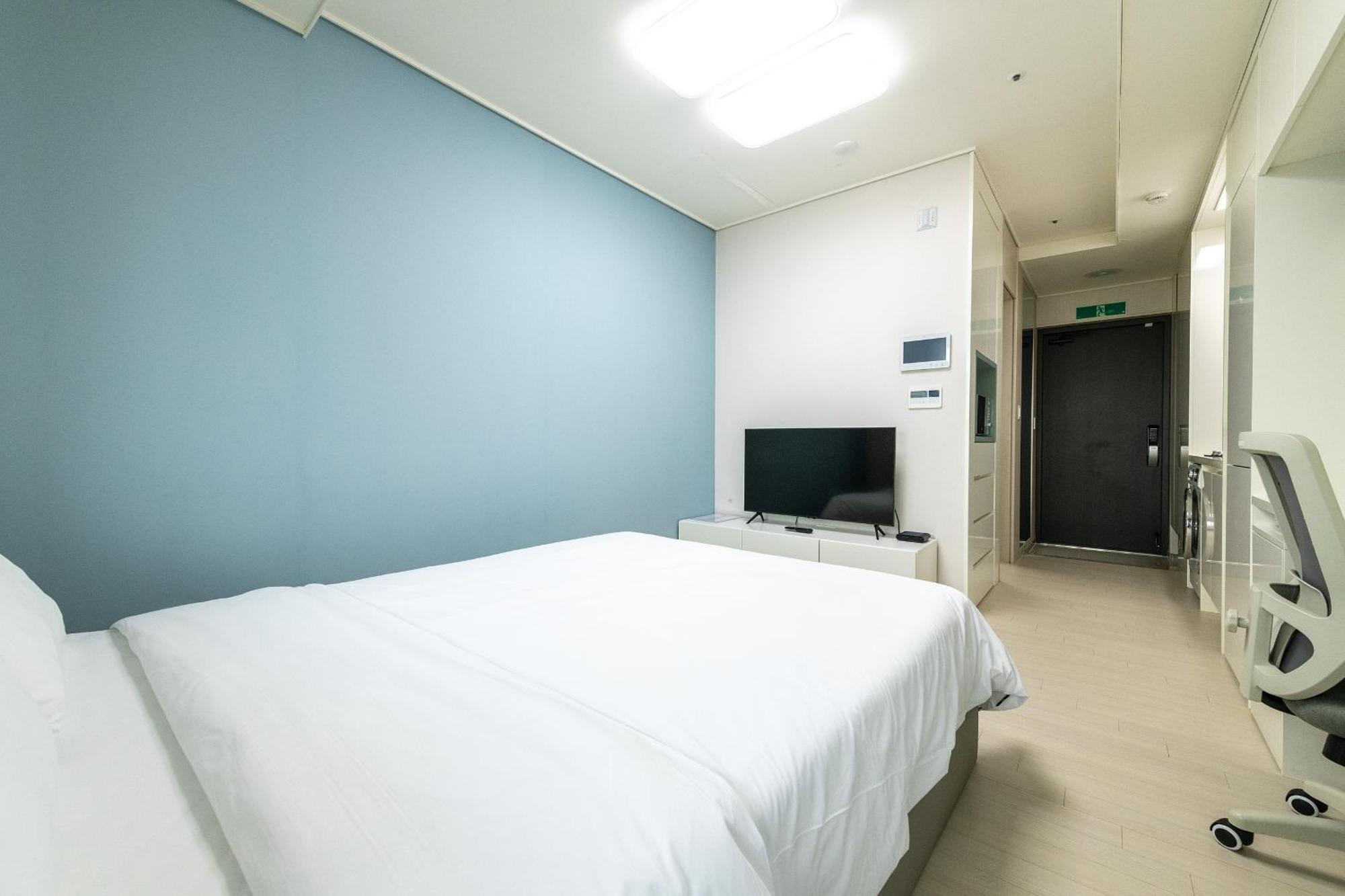 The November Stay In Landmark Incheon Exterior photo